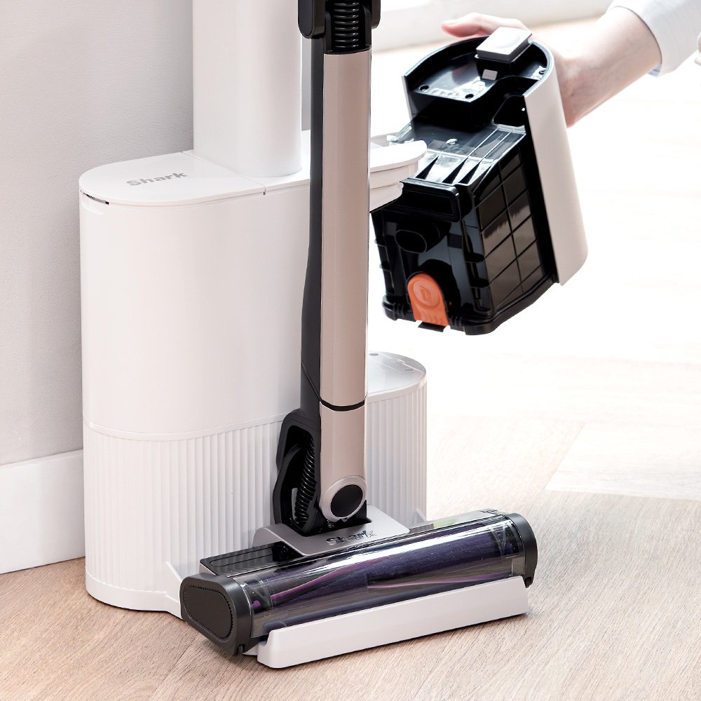 샤크 에보파워 시스템 IQ+ 무선청소기 CS851AED (핸디청소기 분리/ 자동먼지비움) 상세 이미지 1